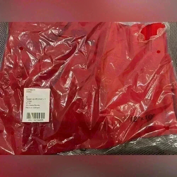 Lululemon 🍋Speed Up Short *2.5" - Picture 6 of 6